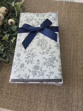 Laura Ashley Gray Floral Napkin Set with Navy Ribbon